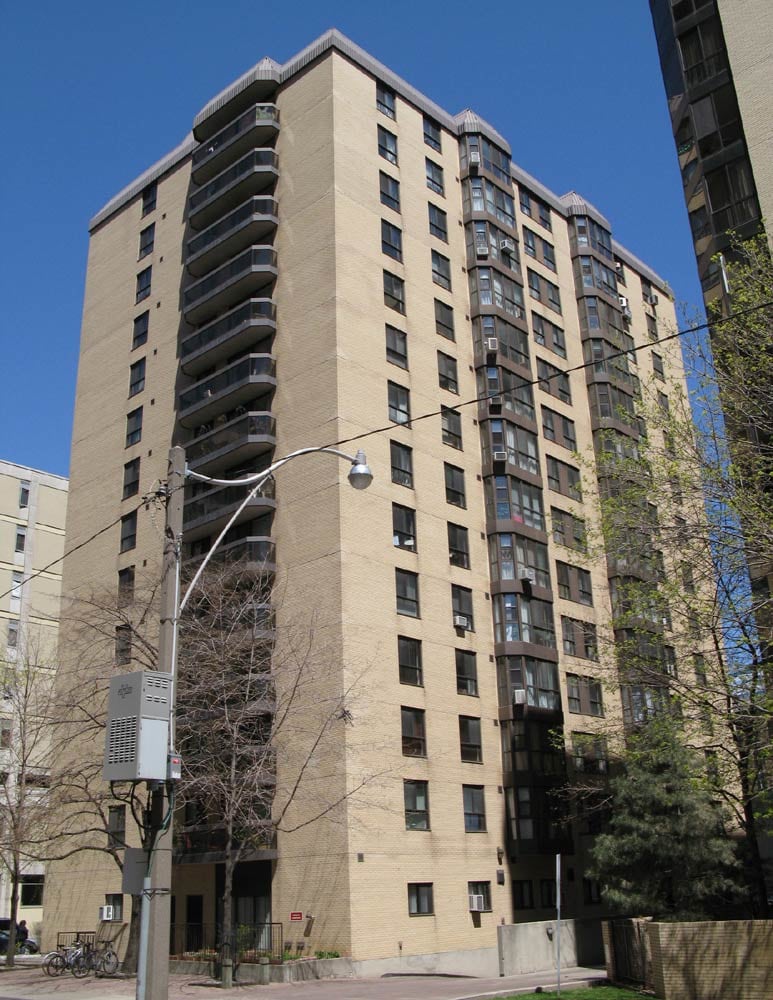 175 Elm Street, Toronto, ON M5T 2Z8 - 2