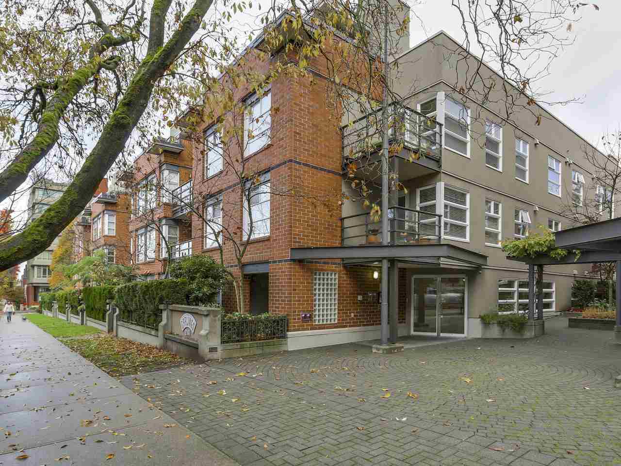 2181 12th Avenue West, Vancouver, BC V6K 4S8