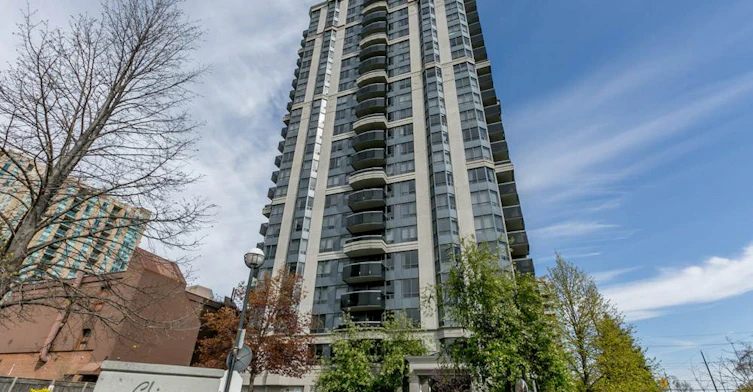 35 Finch Avenue East, Toronto, ON M2N 6Z8