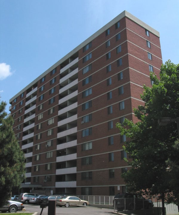 623 Finch Avenue West, Toronto, ON M2R 3W1