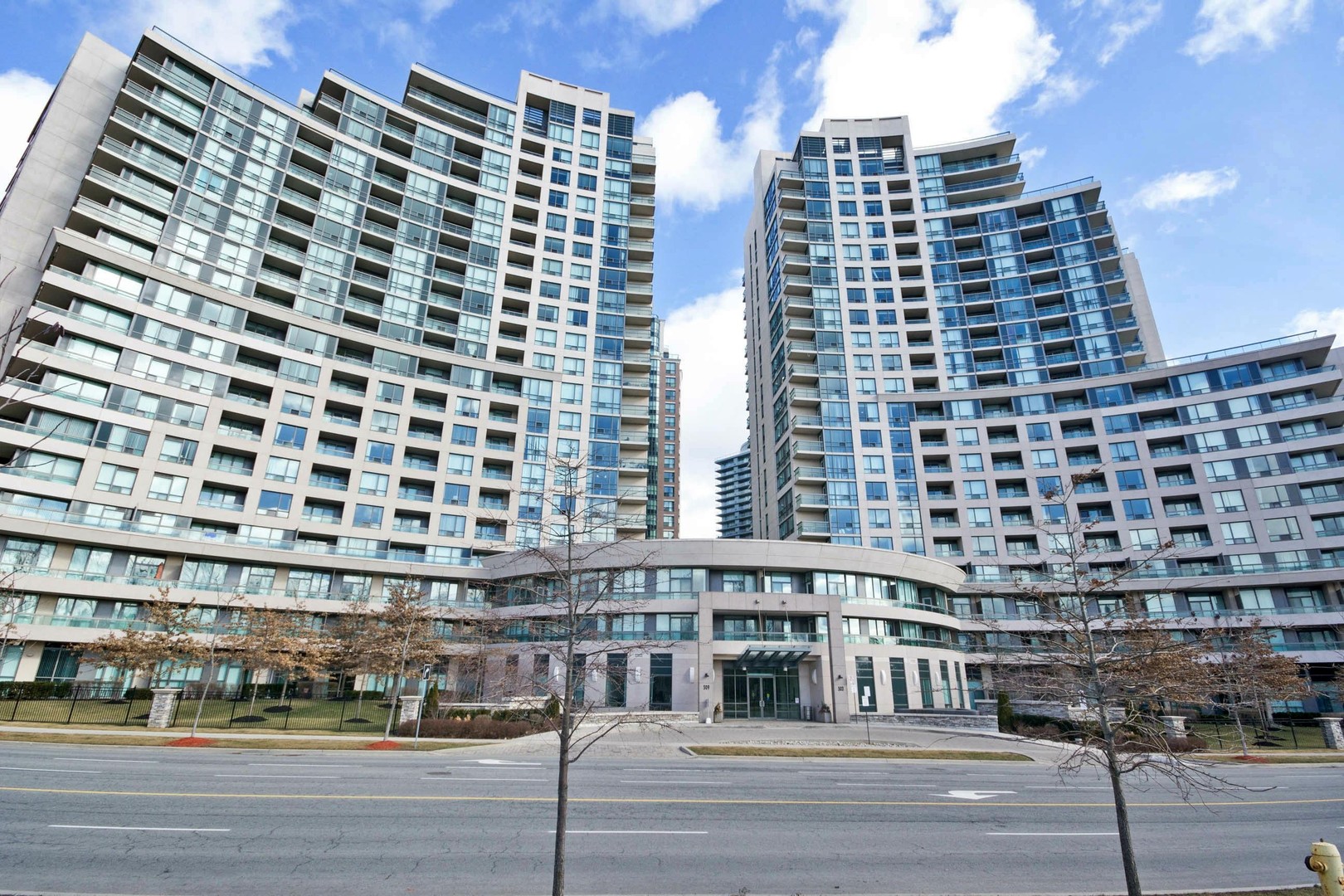 503 Beecroft Road, Toronto, ON M2N 0A3
