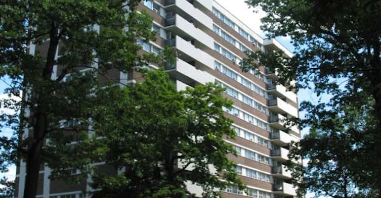1 Firvalley Court, Toronto, ON M1L 1N8 - 2