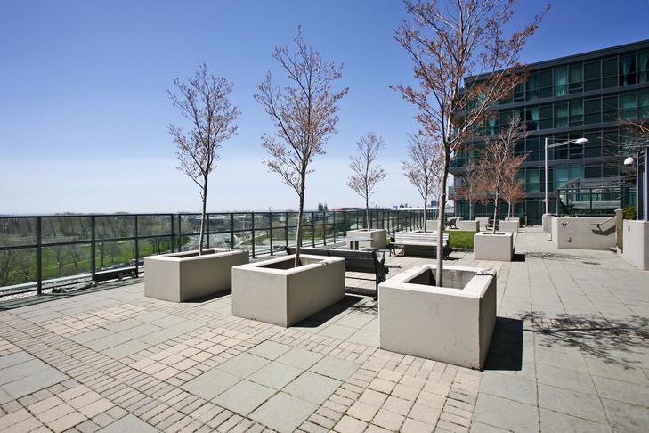 219 Fort York Boulevard, Toronto, ON M5V 1A9 - 6