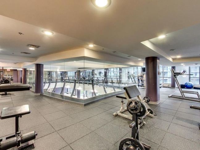219 Fort York Boulevard, Toronto, ON M5V 1A9 - 9
