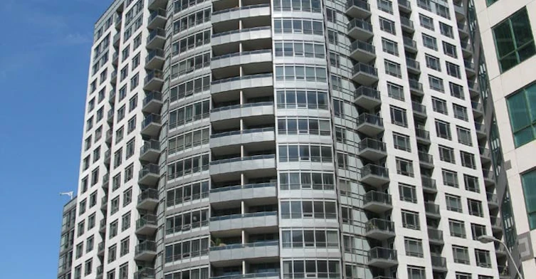 340 Front Street West, Toronto, ON M5V 3W7 - 2