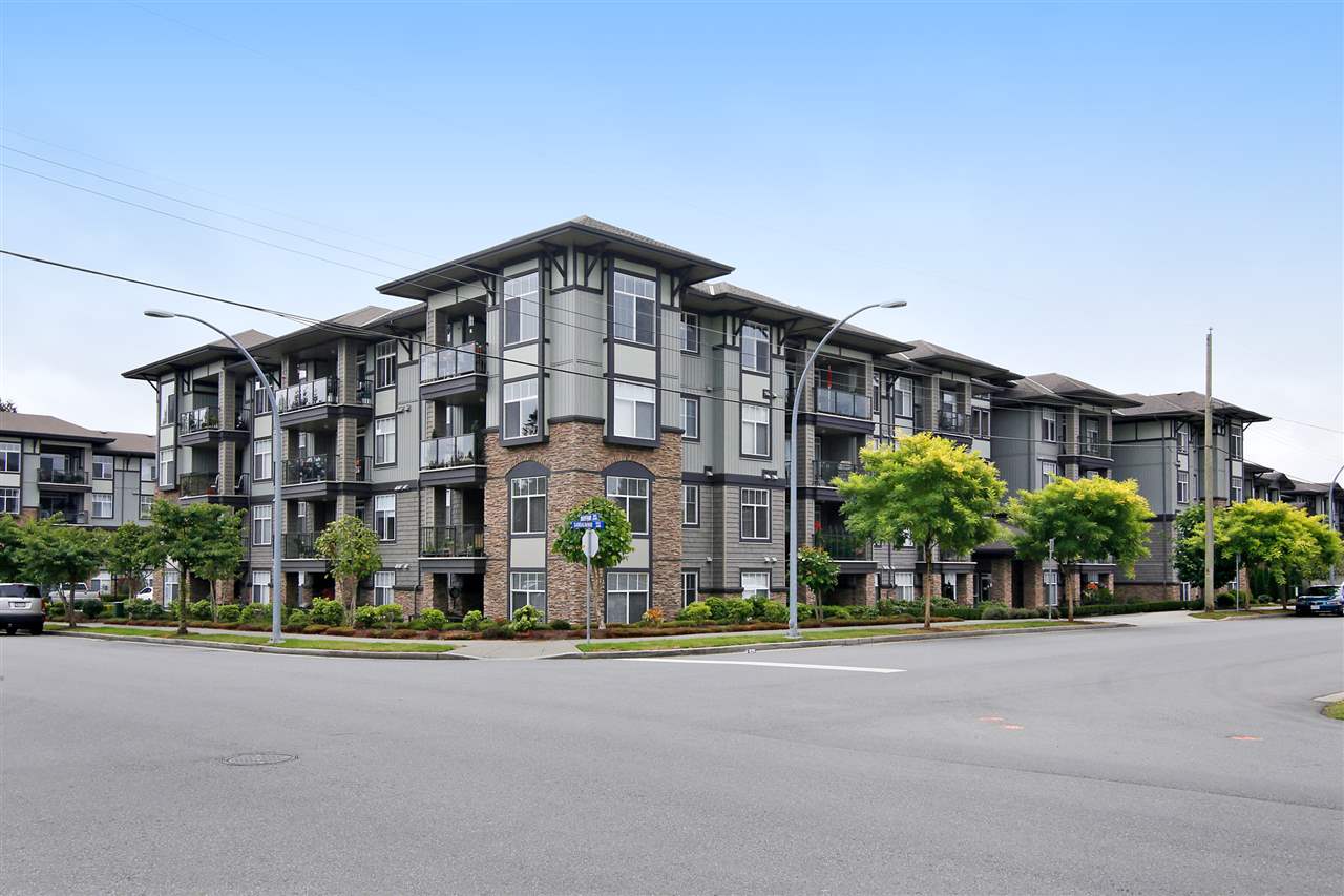 2068 Sandalwood Crescent, Abbotsford, BC V2S 3H6