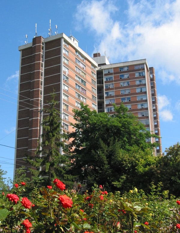 10 Glen Everest Road, Toronto, ON M1N 1J4 - 2