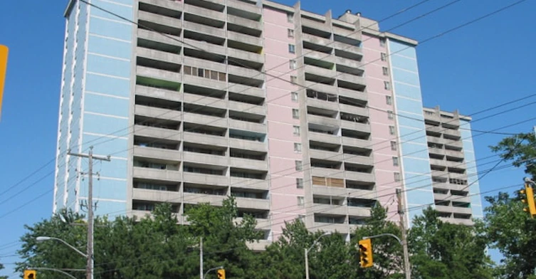 40 Gordonridge Place, Toronto, ON M1K 4H8 - 2