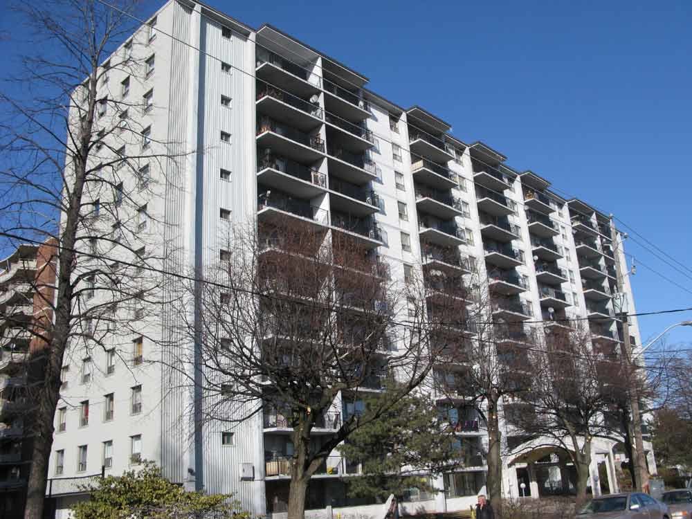 130 Gowan Avenue, Toronto, ON M4K 2E3