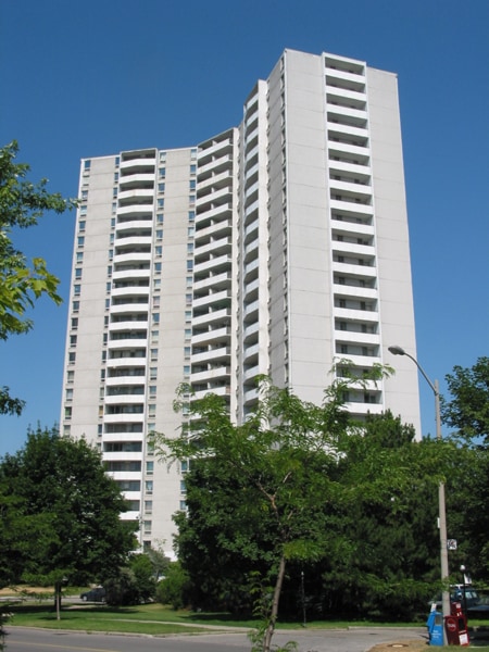 100 Graydon Hall Drive, Toronto, ON M3A 3A8