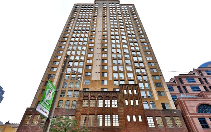 The Gallery, 25 Grenville Street Toronto, ON REW