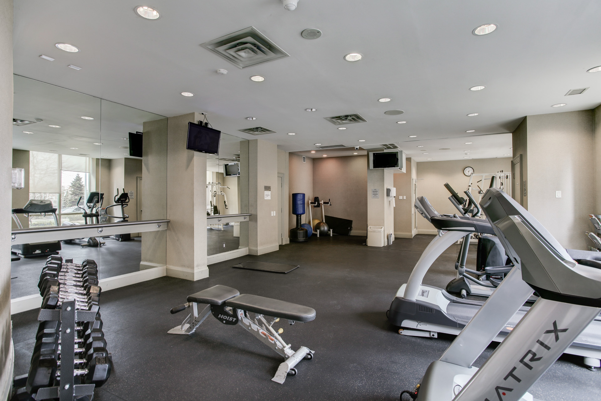 28 Harrison Garden Boulevard, Toronto, ON M2N 7B5 - 3