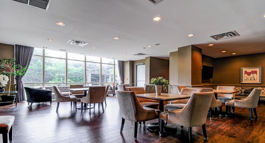 30 Harrison Garden Boulevard, Toronto, ON M2N 7A9 - 2