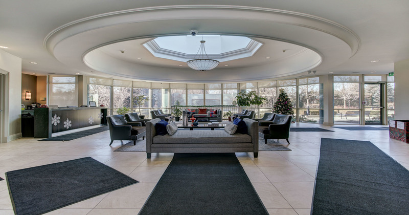 28 Harrison Garden Boulevard, Toronto, ON M2N 7B5 - 2