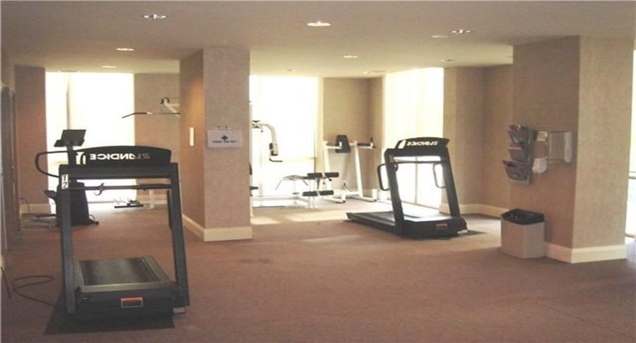 30 Harrison Garden Boulevard, Toronto, ON M2N 7A9 - 3