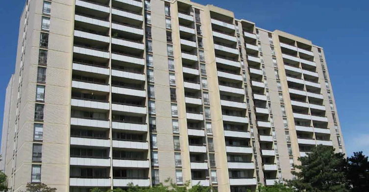 95 High Park Avenue, Toronto, ON M6P 2R8