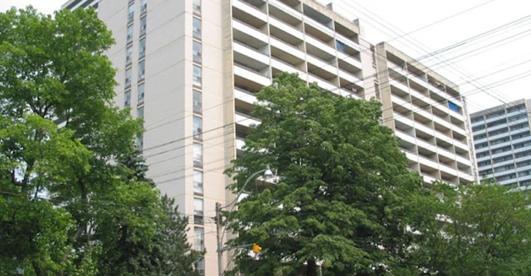 95 High Park Avenue, Toronto, ON M6P 2R8 - 2