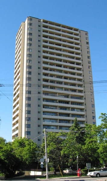 50 Hillsboro Avenue, Toronto, ON M5R 1S8