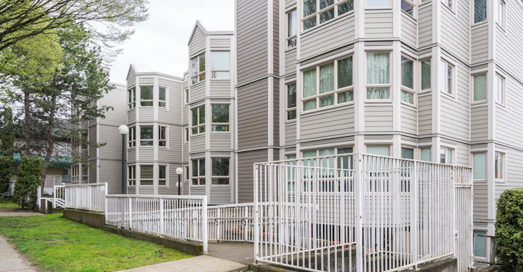 1516 1st Avenue East, Vancouver, BC V5N 1A5 - 3