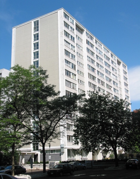 33 Holly Street, Toronto, ON M4S 2G8