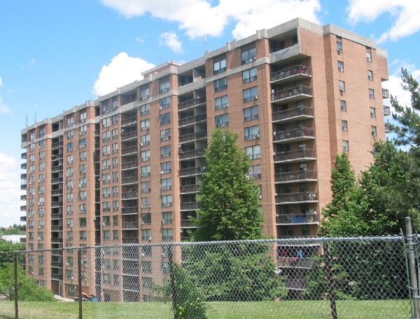 2765 Islington Avenue, Toronto, ON M9V 5C2