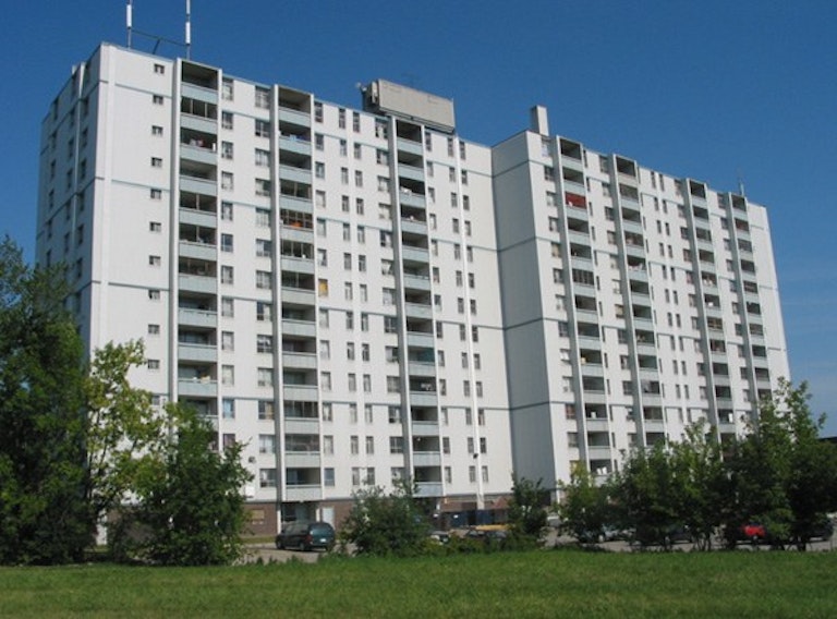 Kennedy Towers, 720 Kennedy Road Toronto, ON | REW