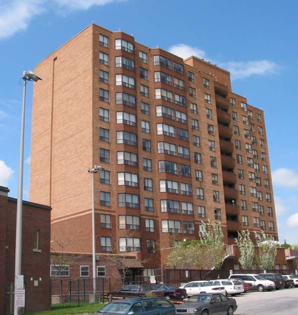15 King Street, Toronto, ON M9N 1K9