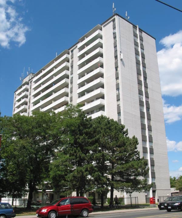 1080 Kingston Road, Toronto, ON M1N 1N5