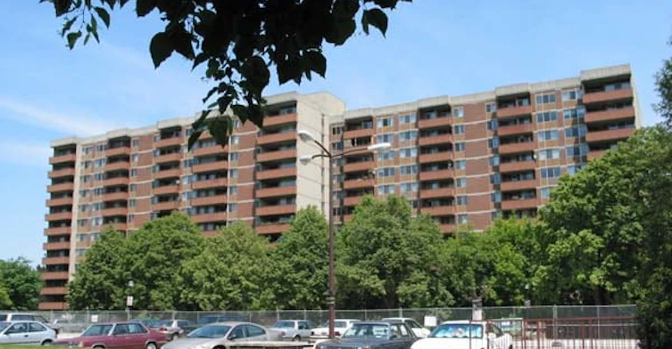 165 La Rose Avenue , Toronto, ON M9P 3S9