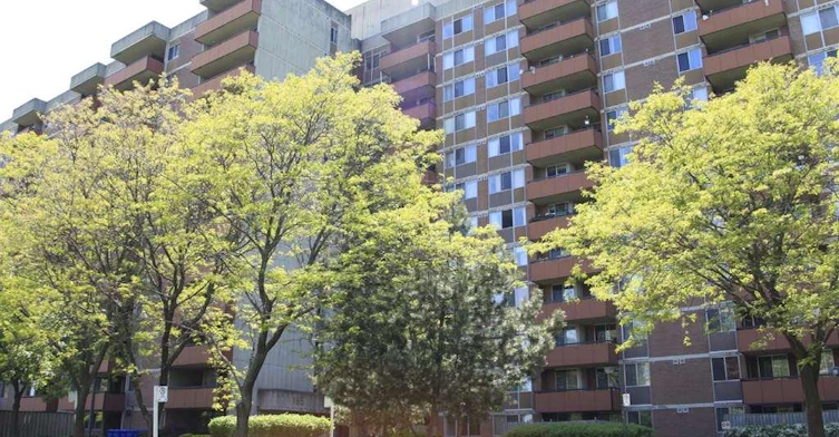 45 La Rose Avenue , Toronto, ON M9P 1A8