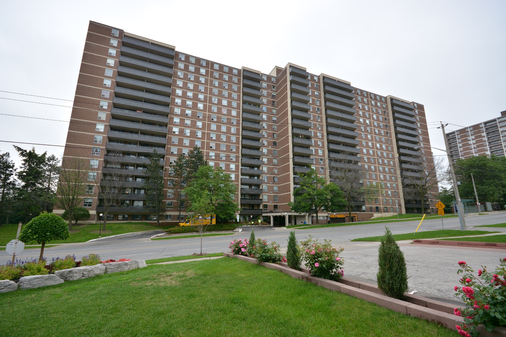 15 La Rose Avenue , Toronto, ON M9P 1A7