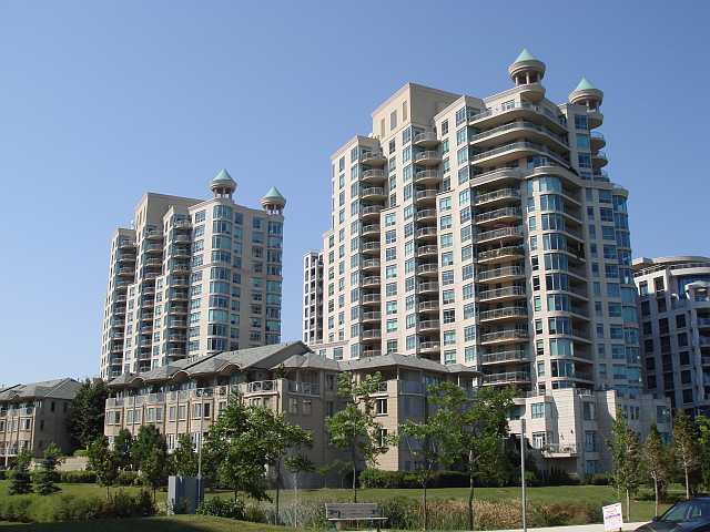 2111 Lake Shore Boulevard West, Toronto, ON M8V 4B2