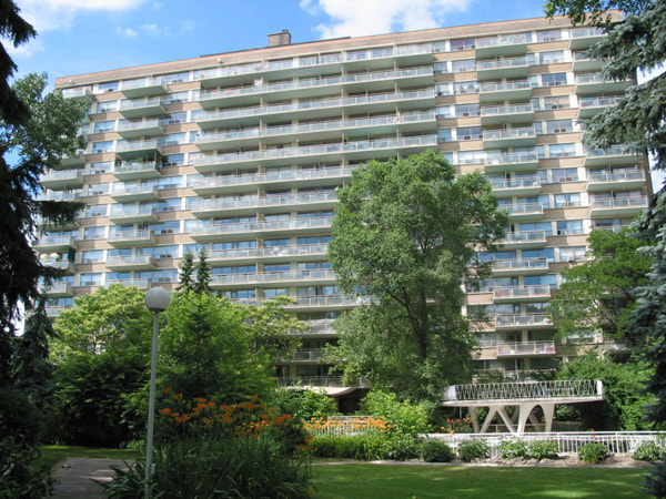 25 Lascelles Boulevard, Toronto, ON M4V 2C1 - 2