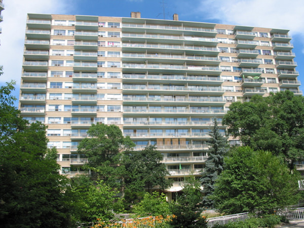 23 Lascelles Boulevard, Toronto, ON M4V 2B9 - 2