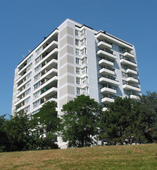 3201 Lawrence Avenue East, Toronto, ON M1H 1A4