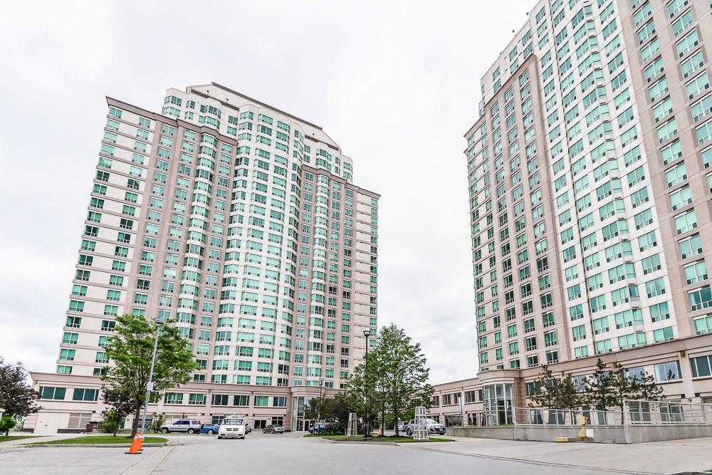 1 Lee Centre Drive , Toronto, ON M1H 3J2