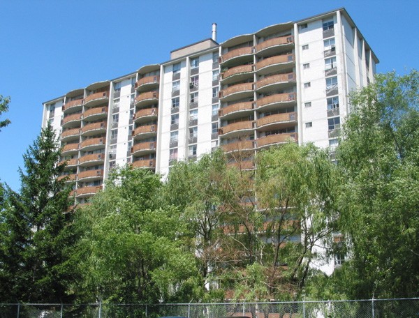 25 Leith Hill Road, Toronto, ON M2J 5C5