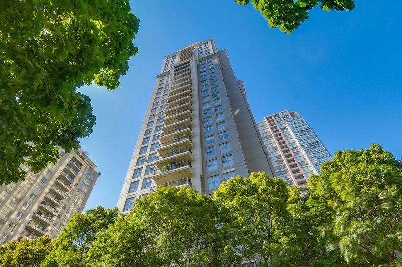 969 Richards Street, Vancouver, BC V6B 1A8