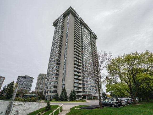 260 Seneca Hill Drive, Toronto, ON M2J 4S6