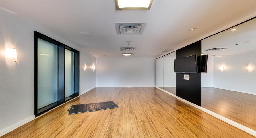 100 Western Battery Road, Toronto, ON M6K 3S2 - 5