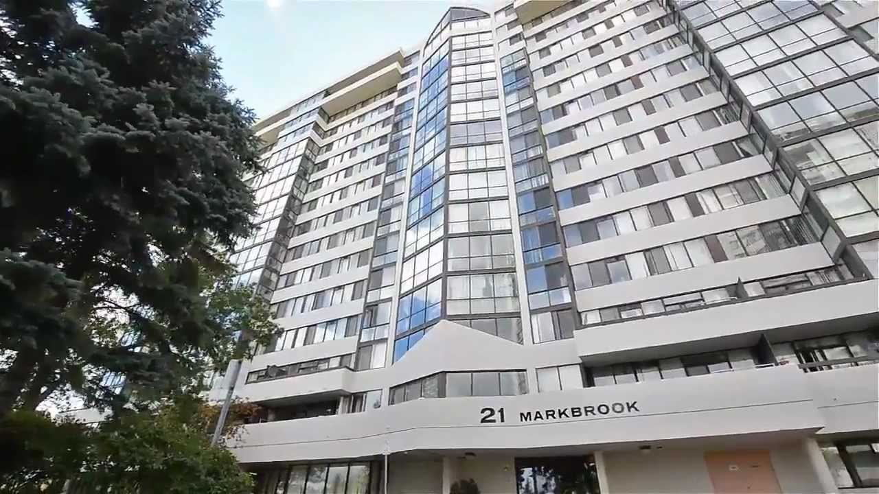 21 Markbrook Lane, Toronto, ON M9V 5E4