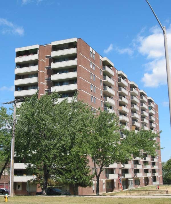 421 Markham Road, Toronto, ON M1J 3E2