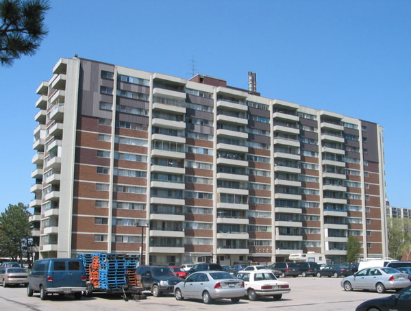 695 Martin Grove Road, Toronto, ON M9R 3T6