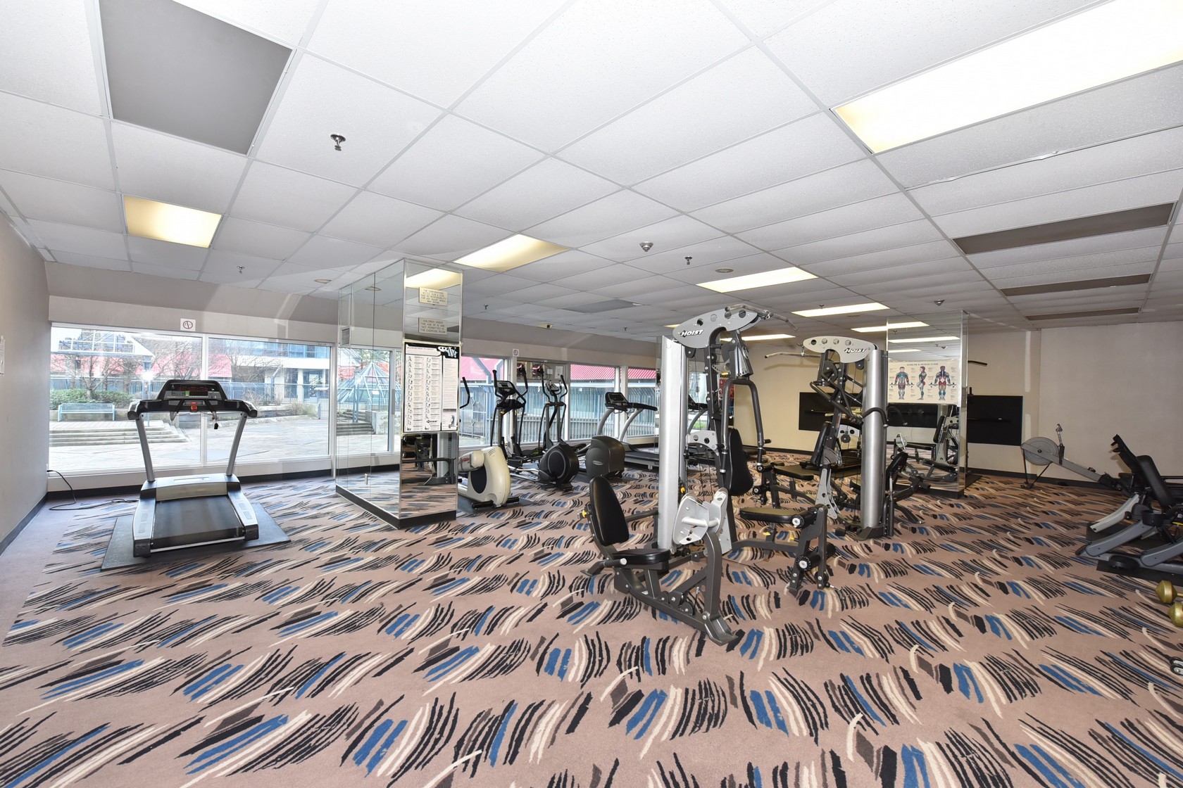 2550 Lawrence Avenue East, Toronto, ON M1P 4Z3 - 2