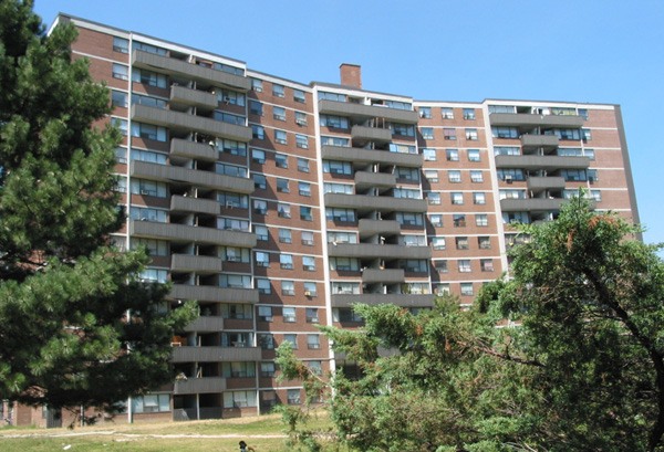 1385 Midland Avenue, Toronto, ON M1P 3B8