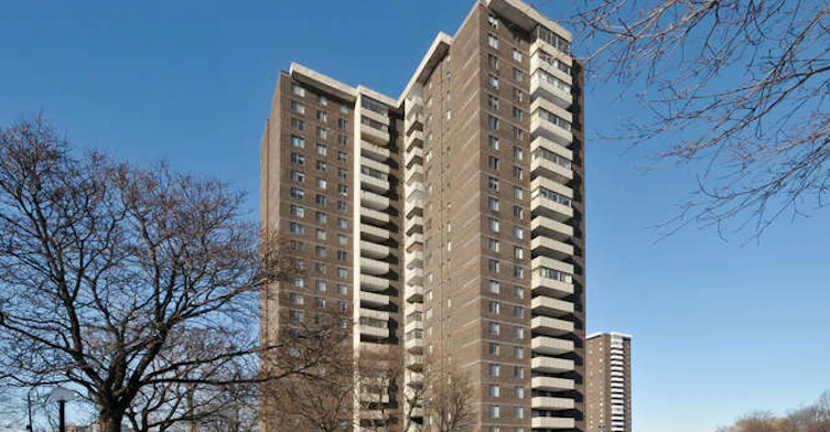 1900 Sheppard Avenue East, Toronto, ON M2J 4T4