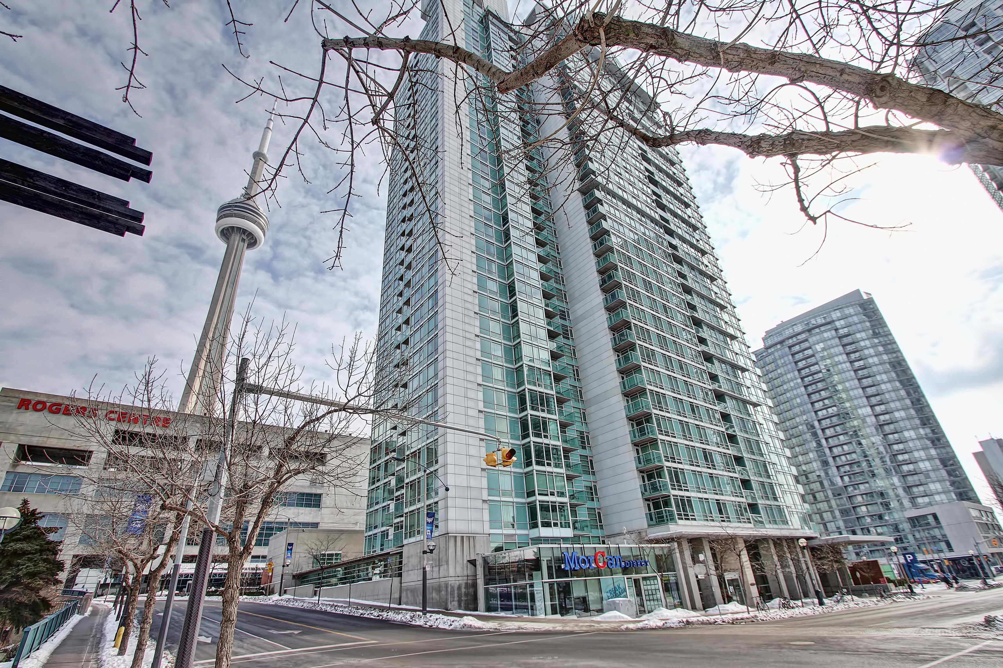 81 Navy Wharf Court, Toronto, ON M5V 3S2