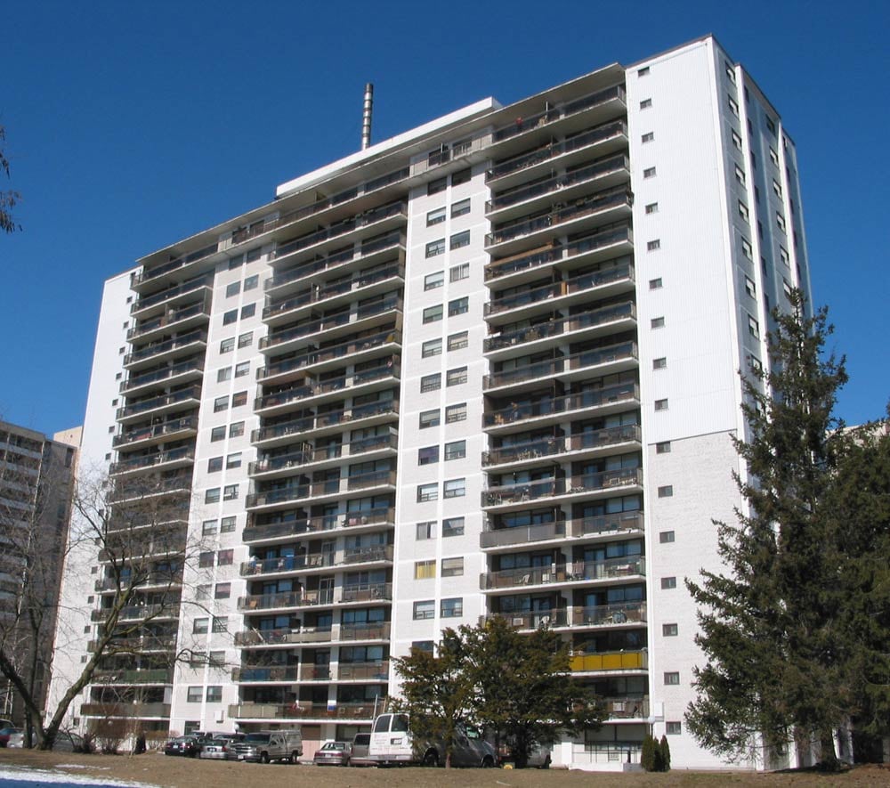 22 Oakmount Road, Toronto, ON M6P 2M7