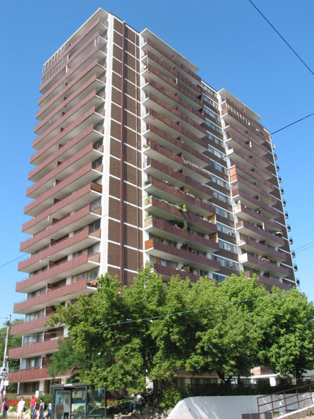161 Oakwood Avenue, Toronto, ON M6E 2V2