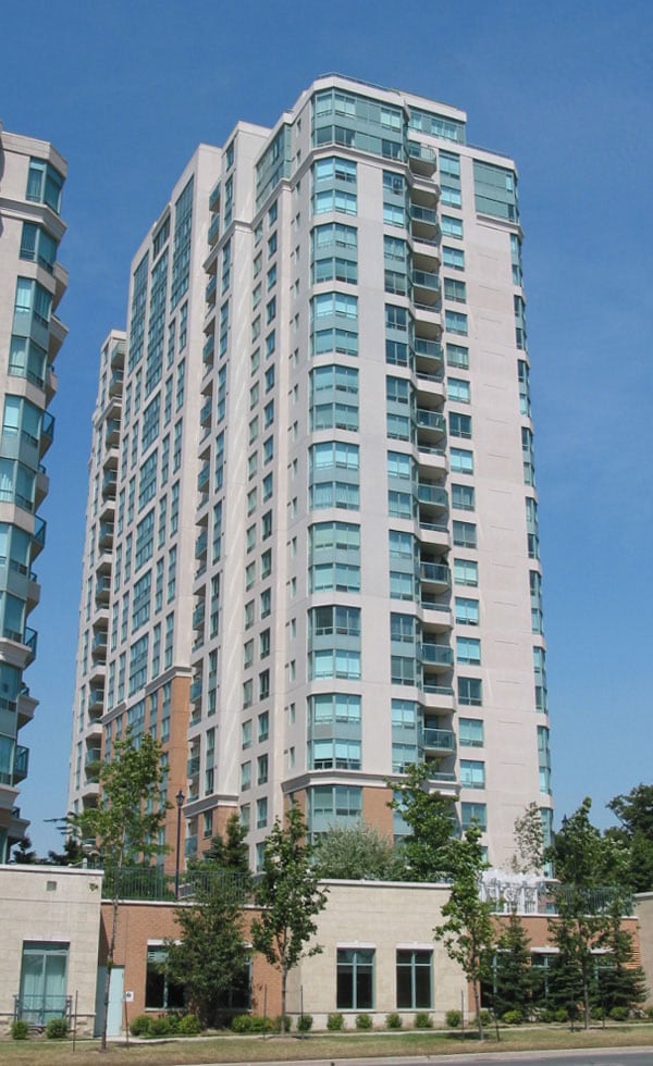 125 Omni Drive, Toronto, ON M1P 5A6